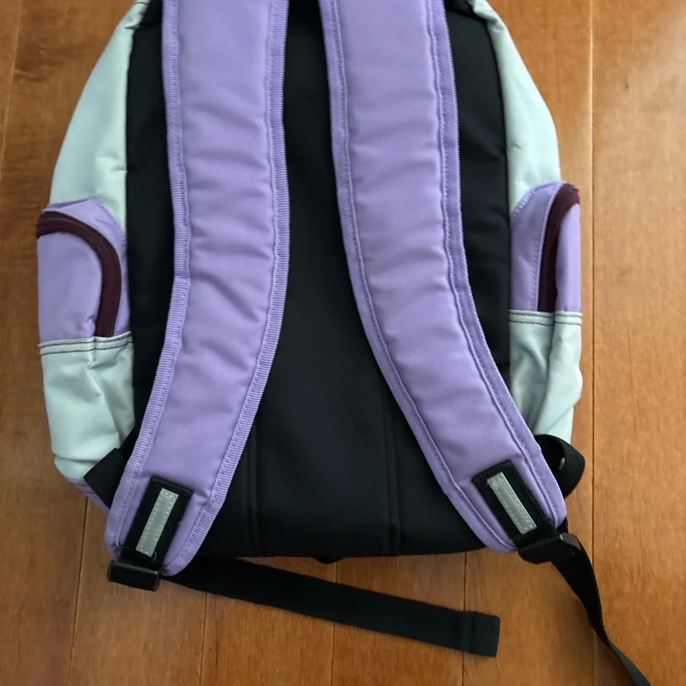 GAP Purple Lavender Backpack with Pockets & Storage‎